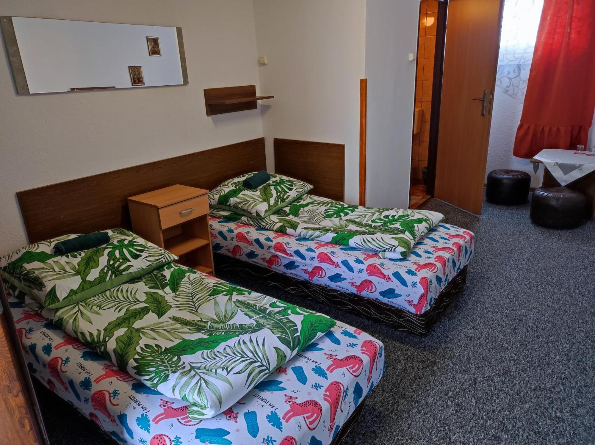 Motel Korona Zamość エクステリア 写真