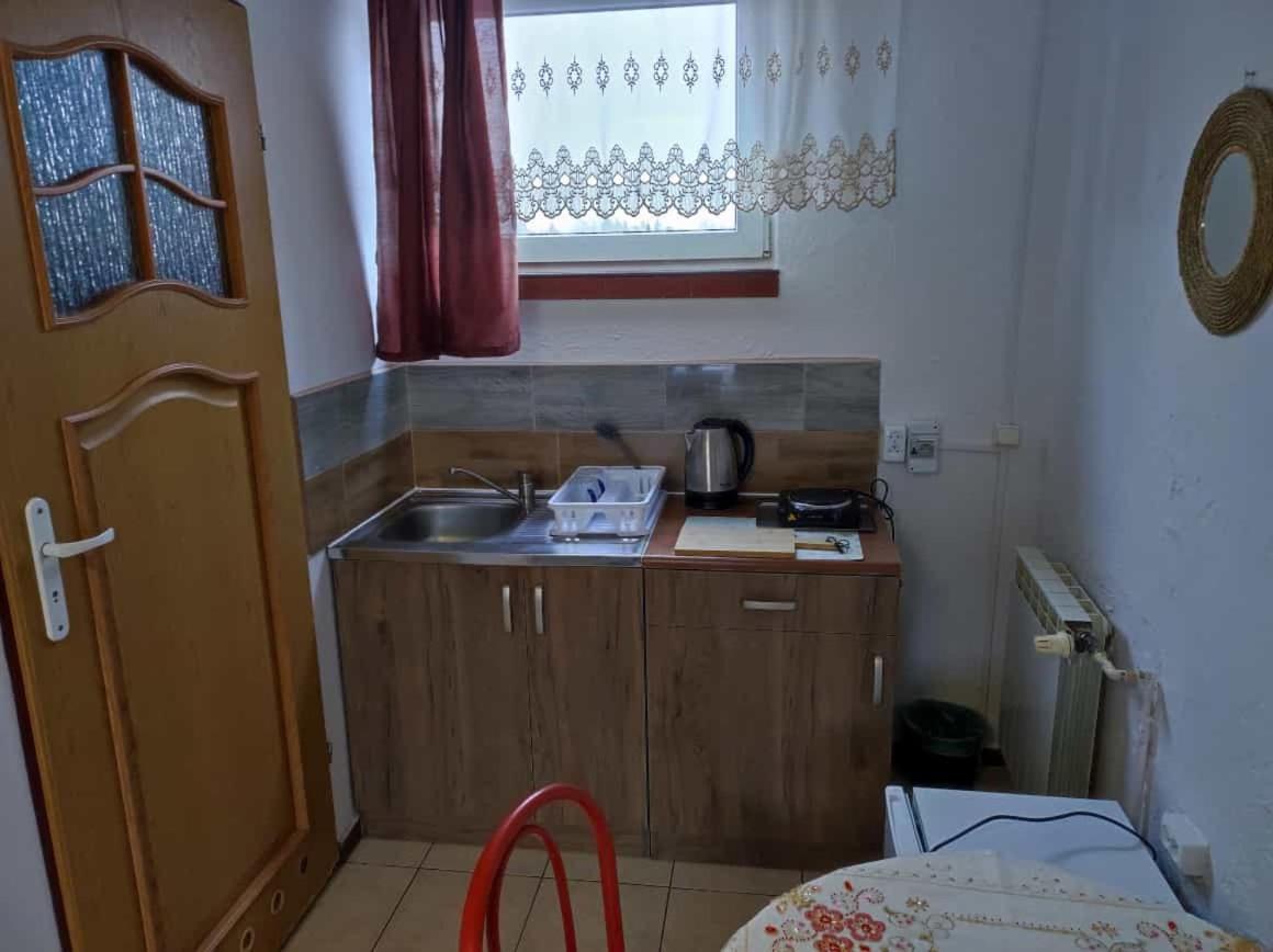 Motel Korona Zamość エクステリア 写真